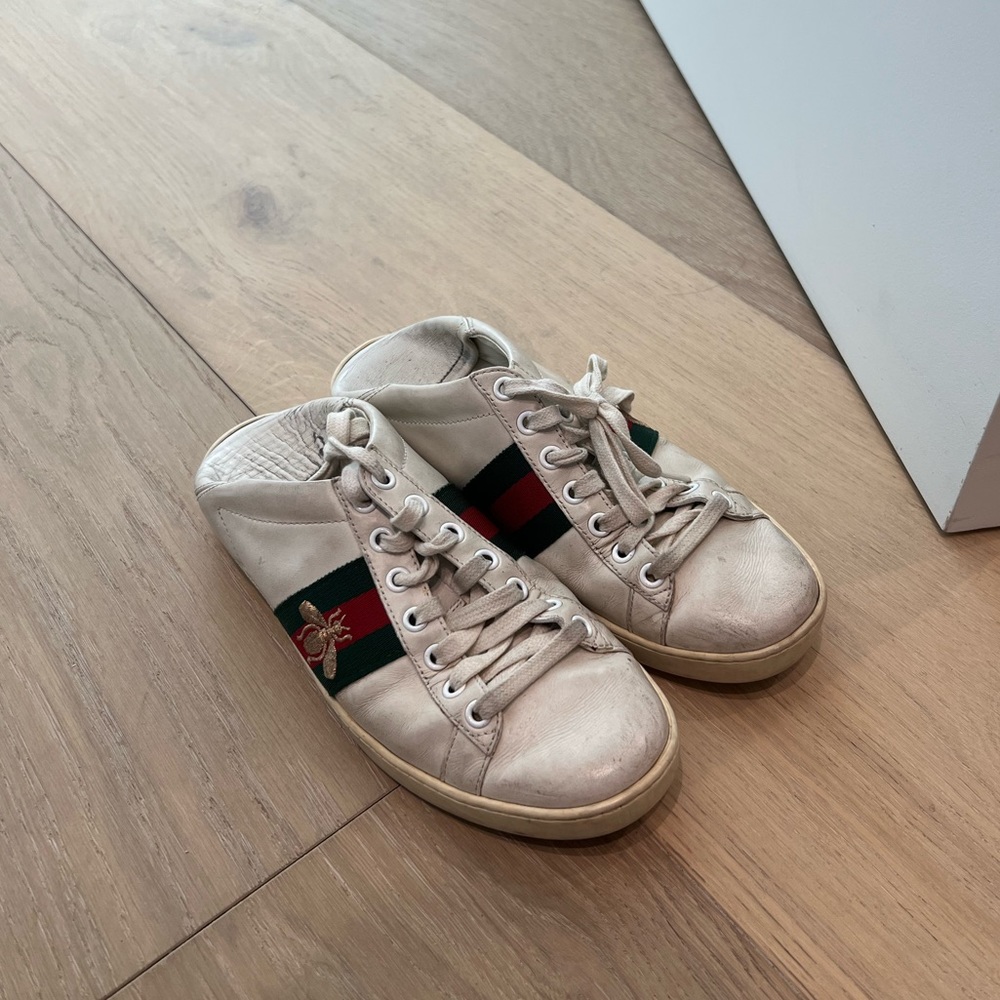Women’s Gucci Sneakers